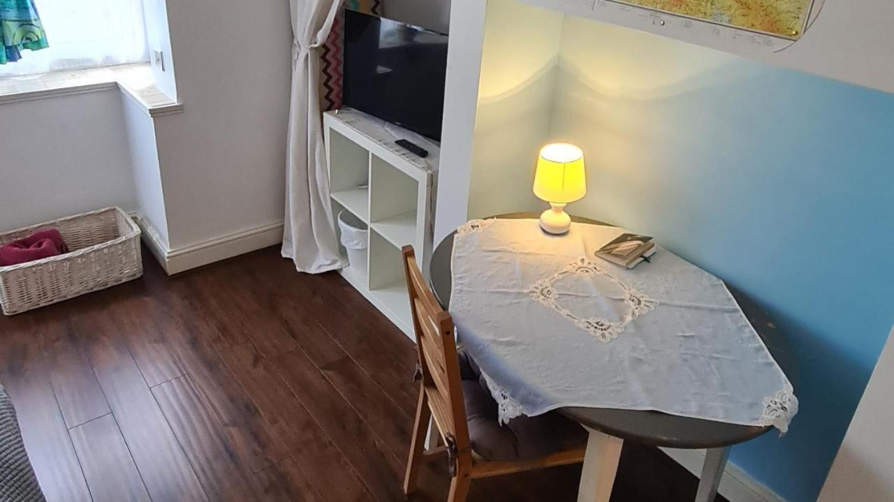Seaside Double Room Poole Buitenkant foto